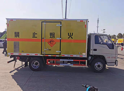 金华爆破器材运输车技术升级与安全合规新趋势